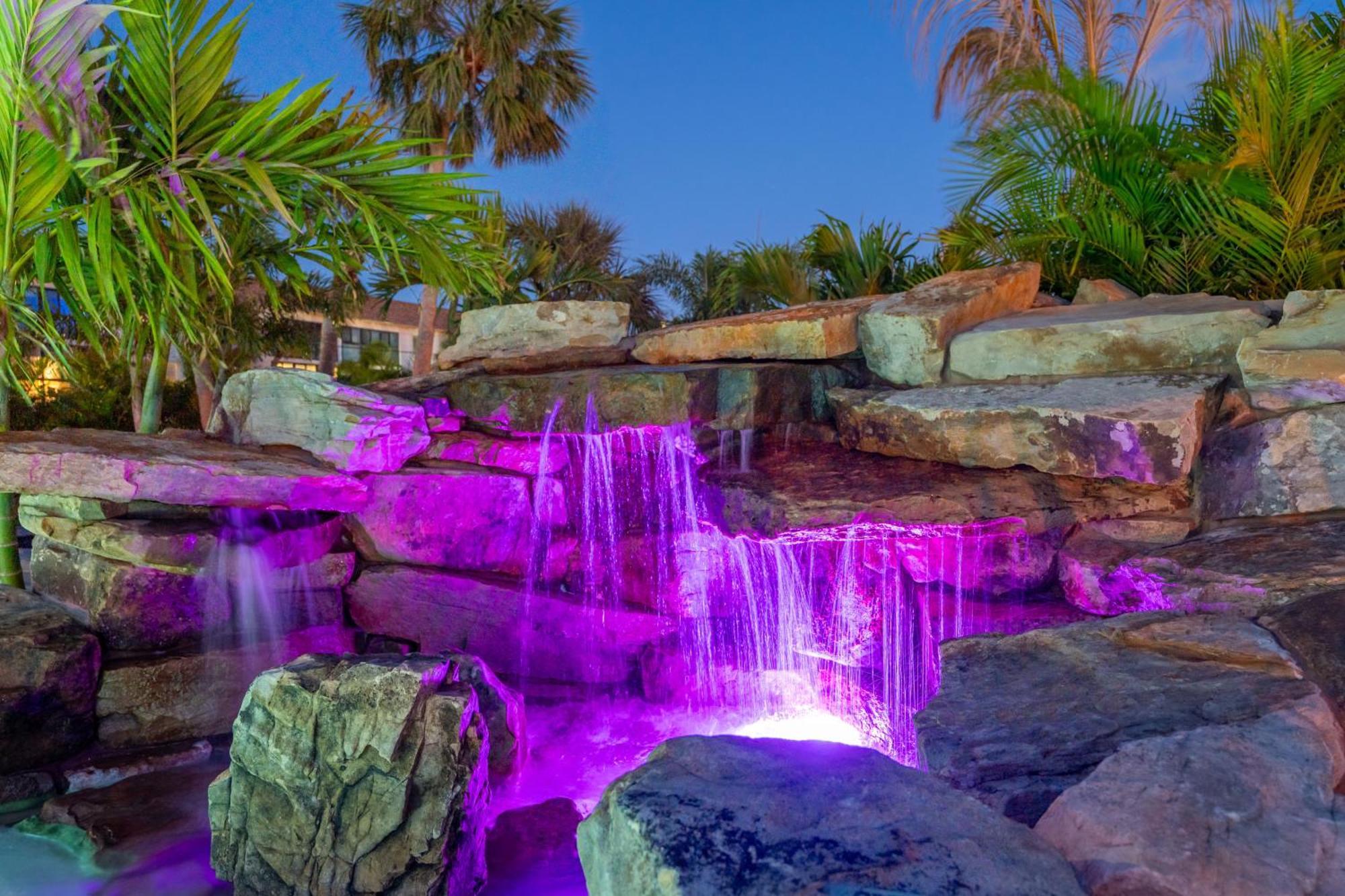 Tropical - Sarasota 3*