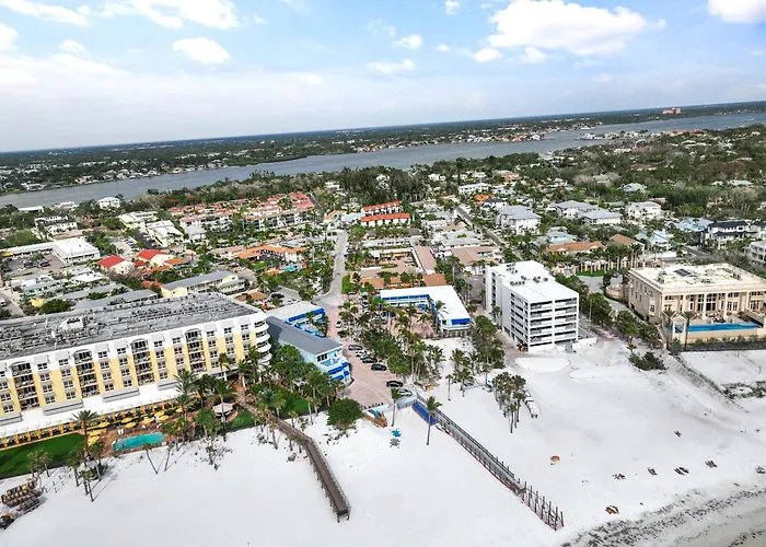 Tropical Beach Resorts - Sarasota