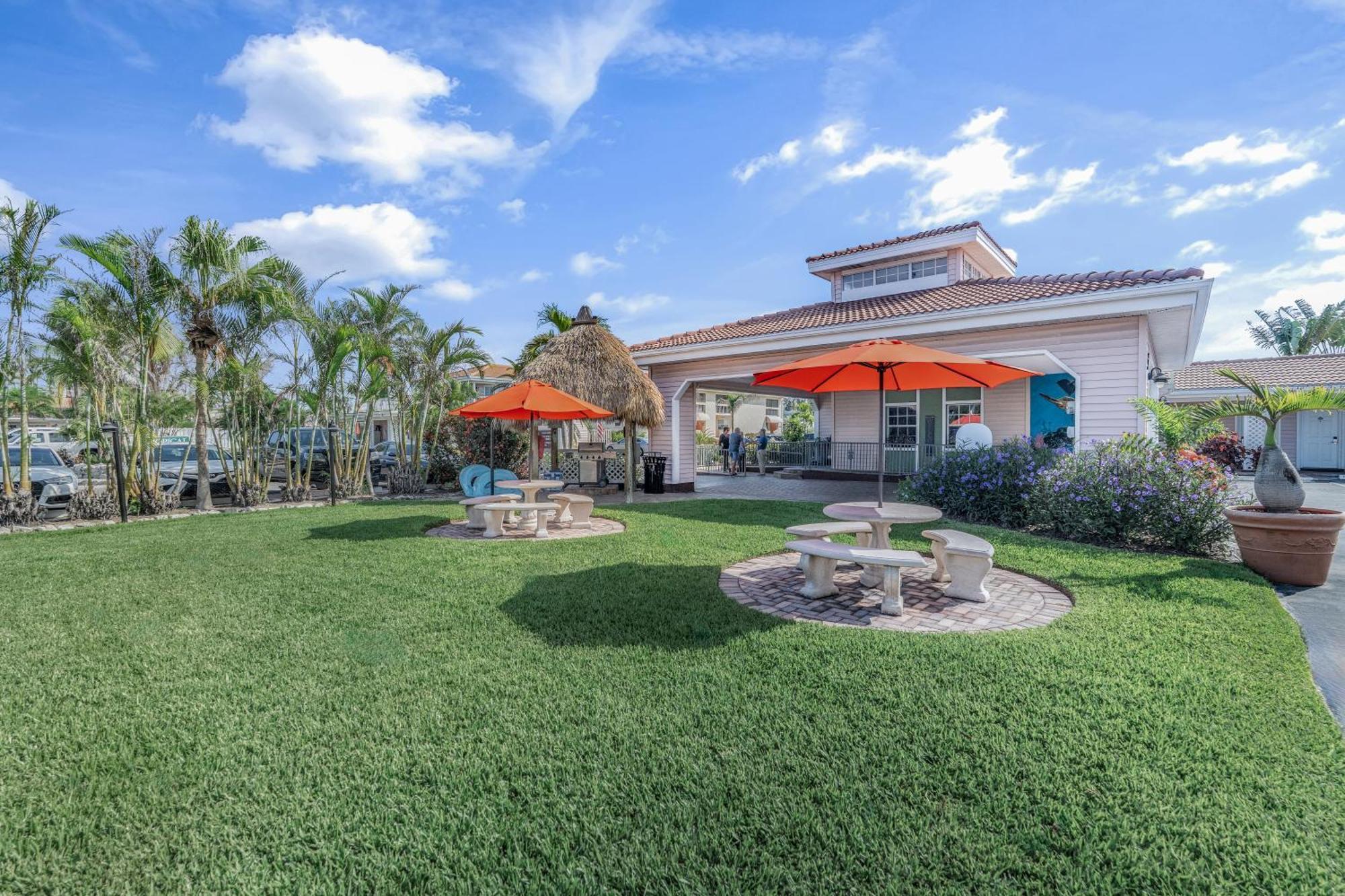 Tropical - Sarasota