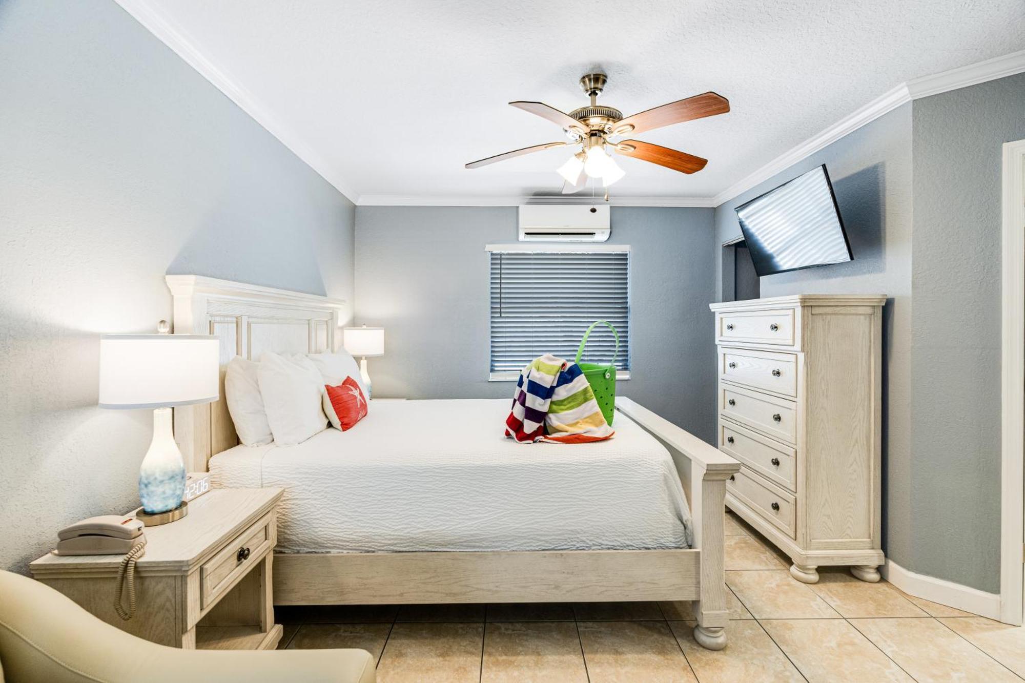 Tropical - Sarasota 3*